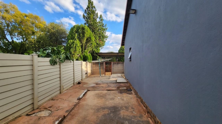 4 Bedroom Property for Sale in Melodie North West